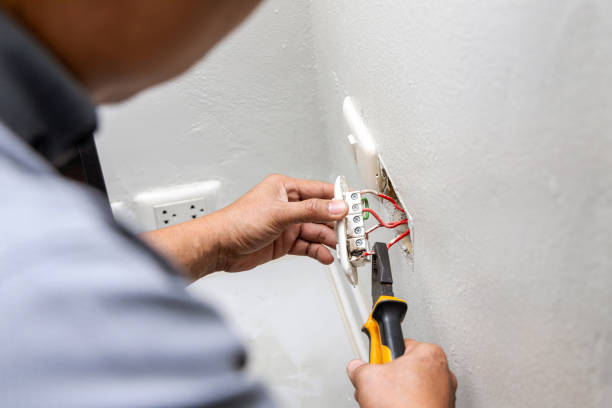 Best Electrical Outlet Repair  in Madison, IL